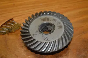 "Best offer" Bell 47 "BRAND NEW" Tail Rotor Gearbox Pinion Gear.